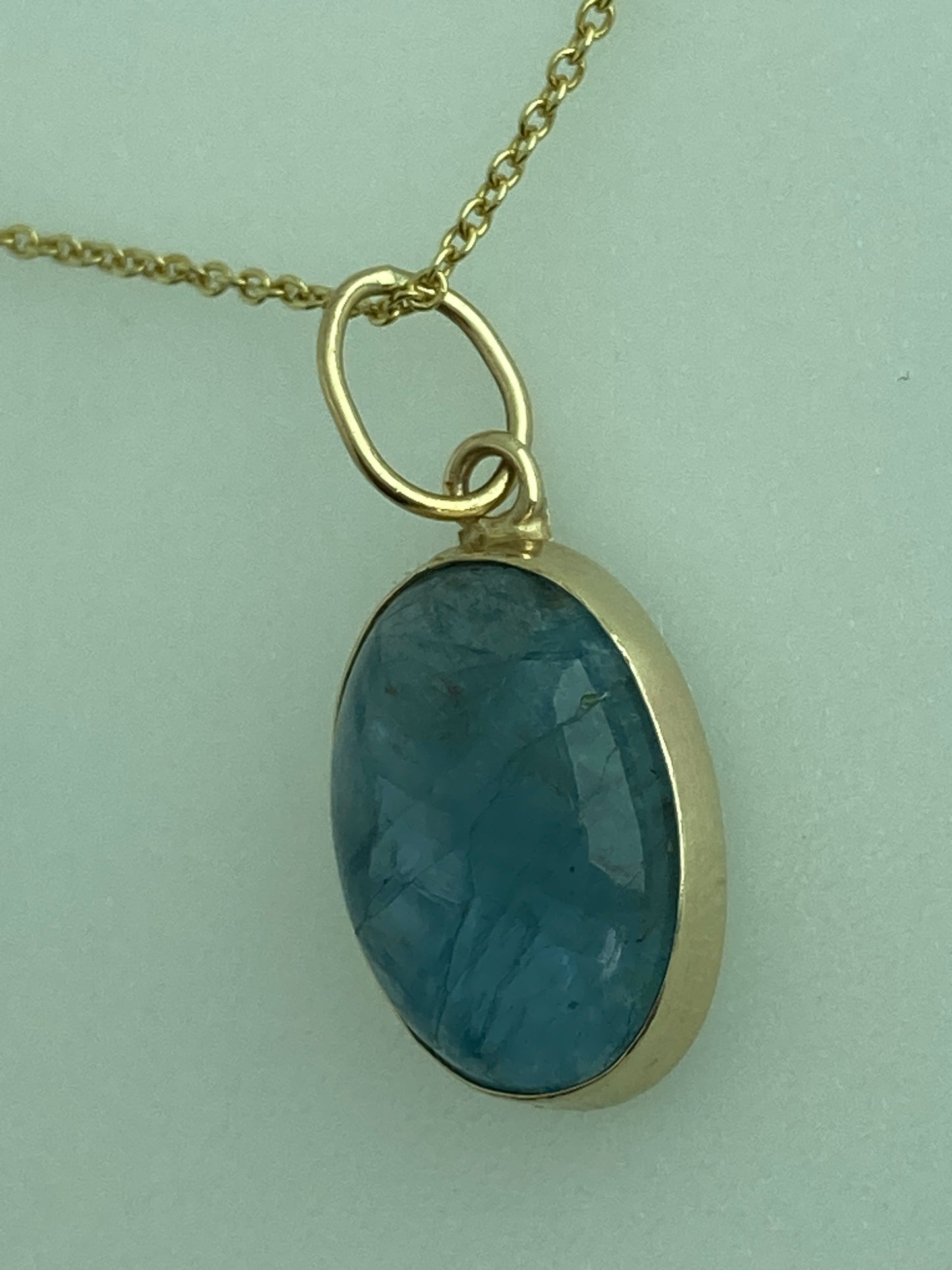 Aquamarine 9ct gold necklace