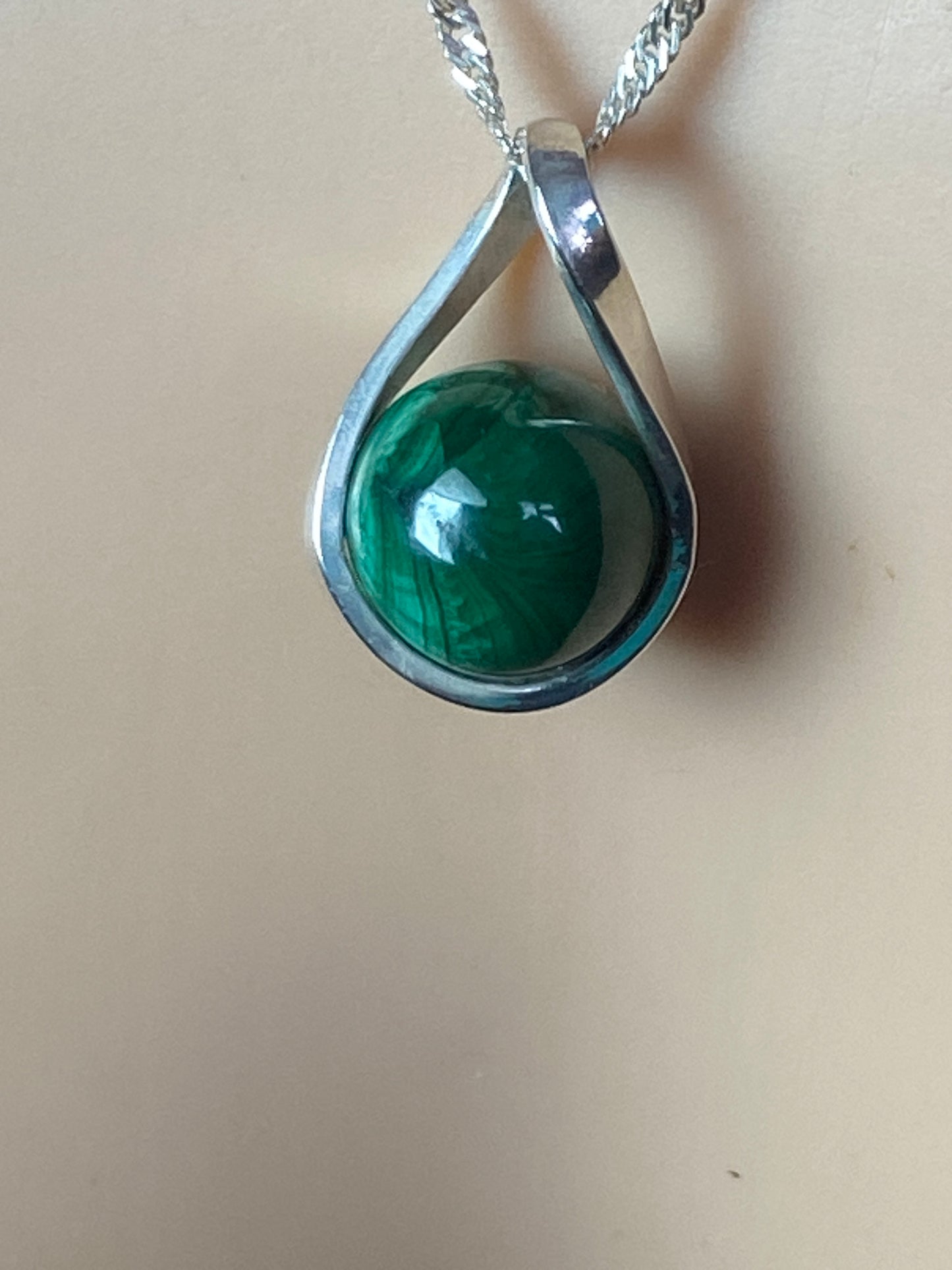 Malachite Silver necklace, 18” silver chain