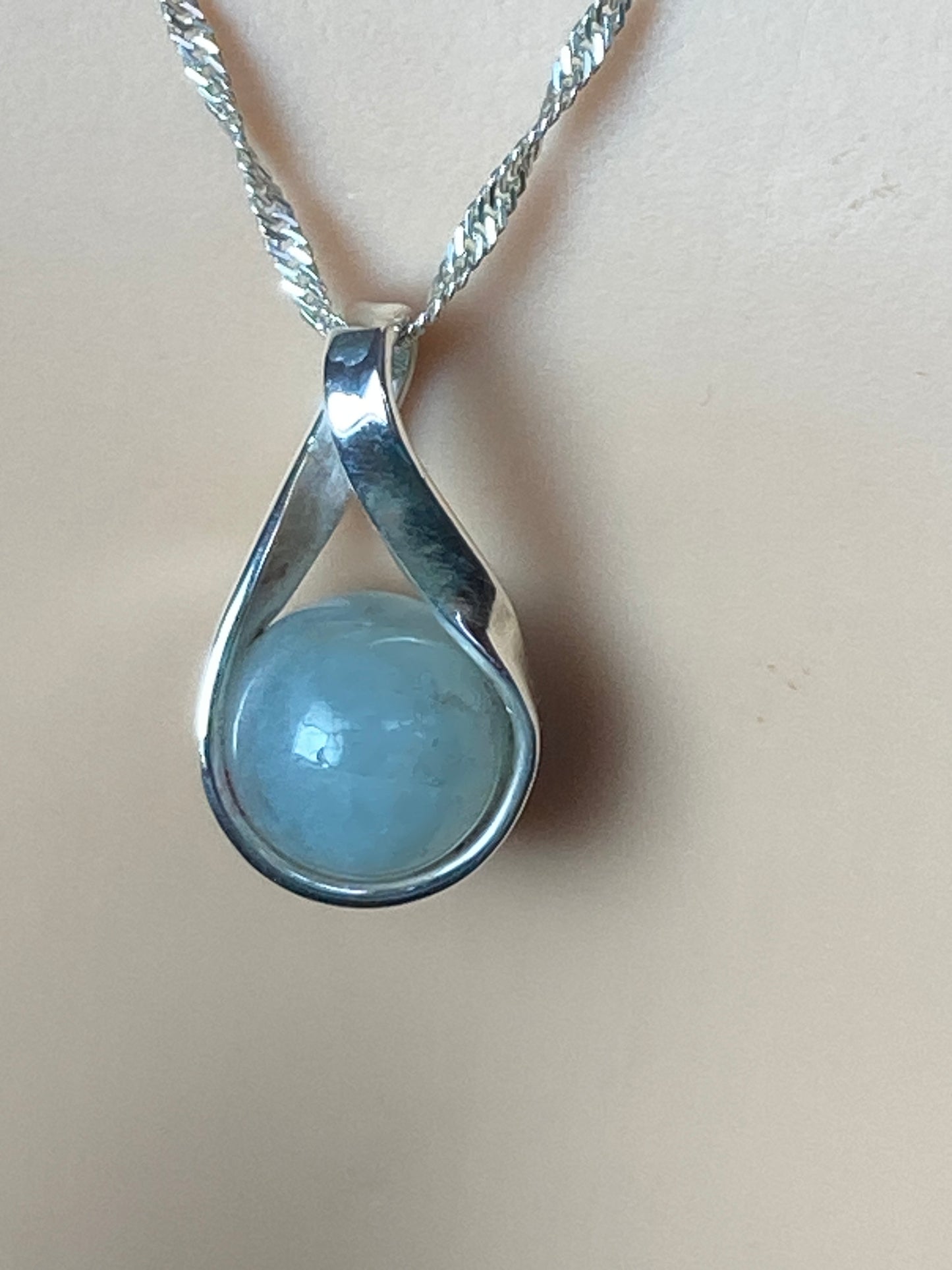 Aquamarine silver necklace