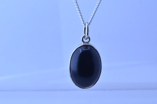 black onyx Silver pendant, necklace, oval shape gemstone, 18” chain