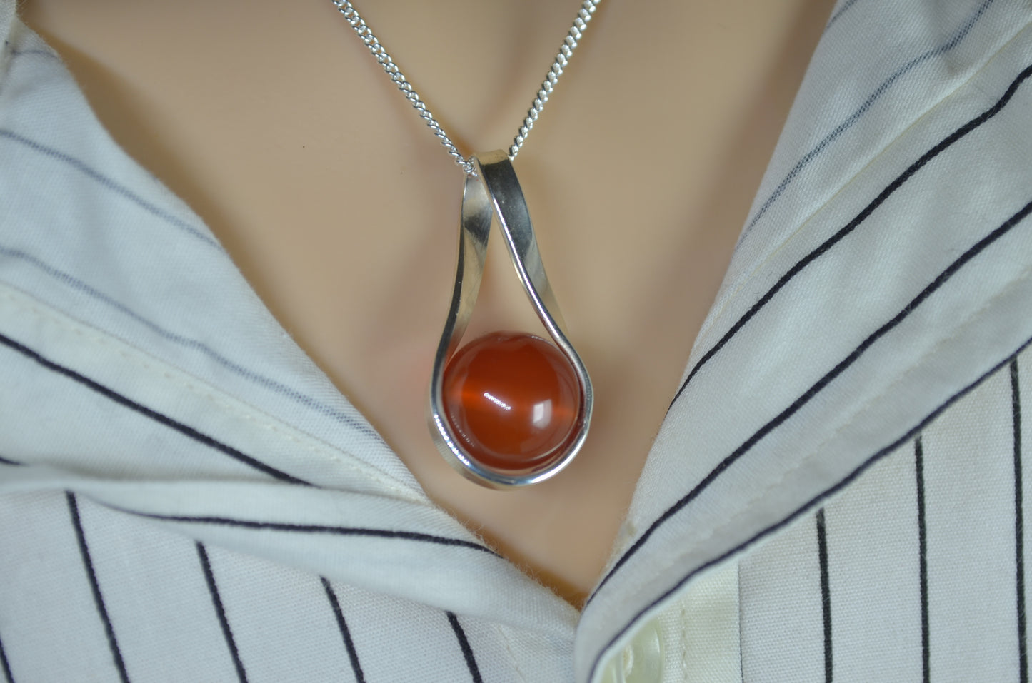 Carnelian necklace, 18” silver chain