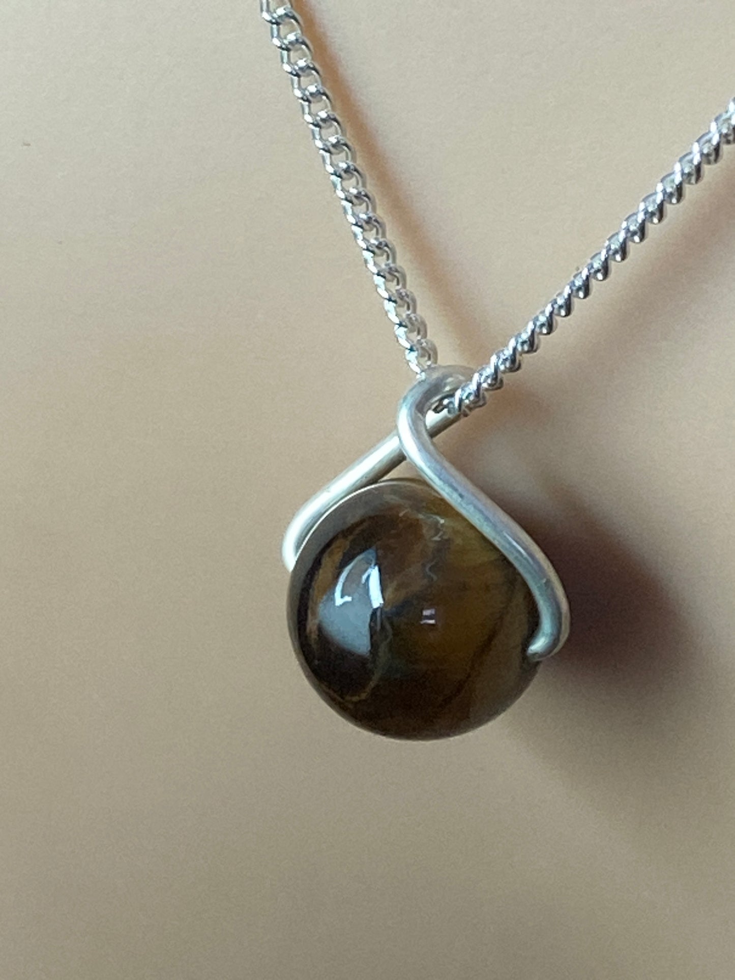 Silver Tiger’s eye necklace