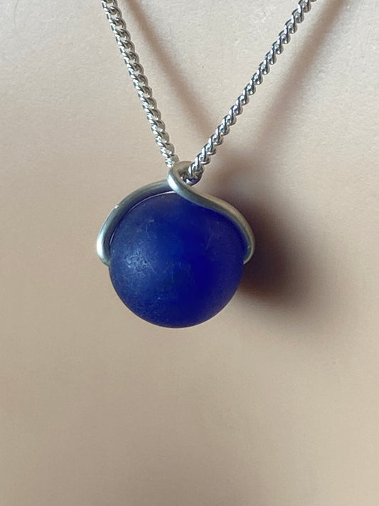 Blue agate necklace