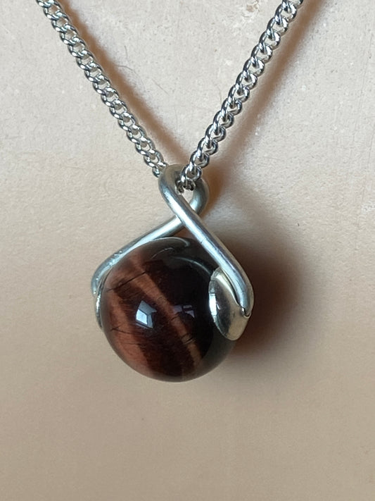 Tiger’s eye silver necklace