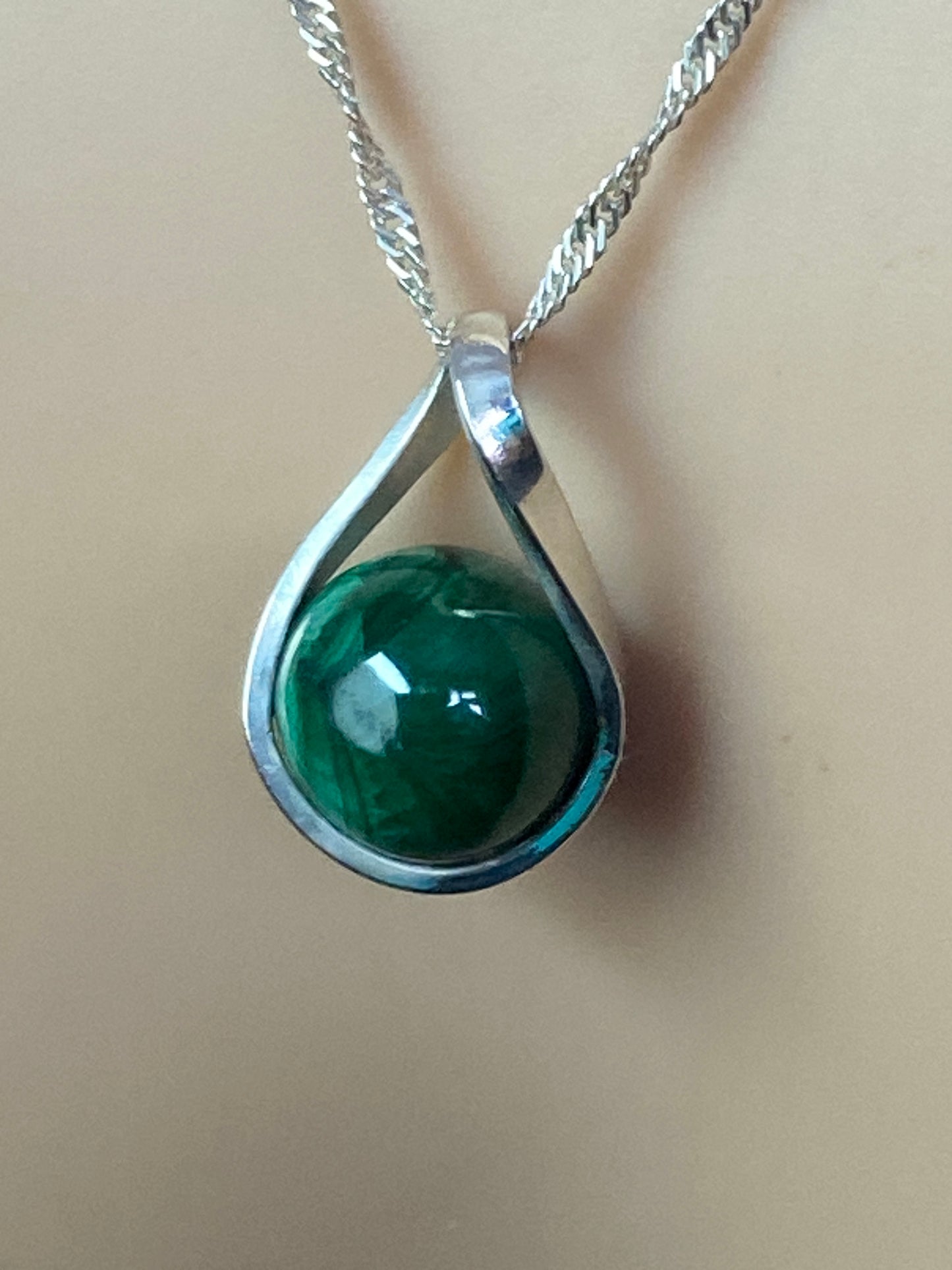 Malachite Silver necklace, 18” silver chain
