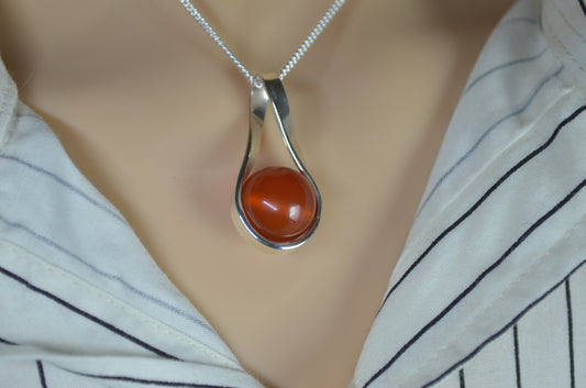Carnelian necklace, 18” silver chain