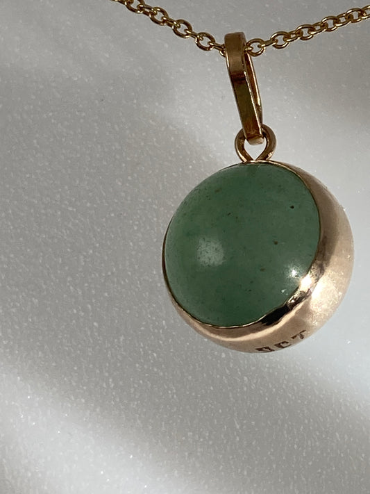 Gold green Aventurine necklace