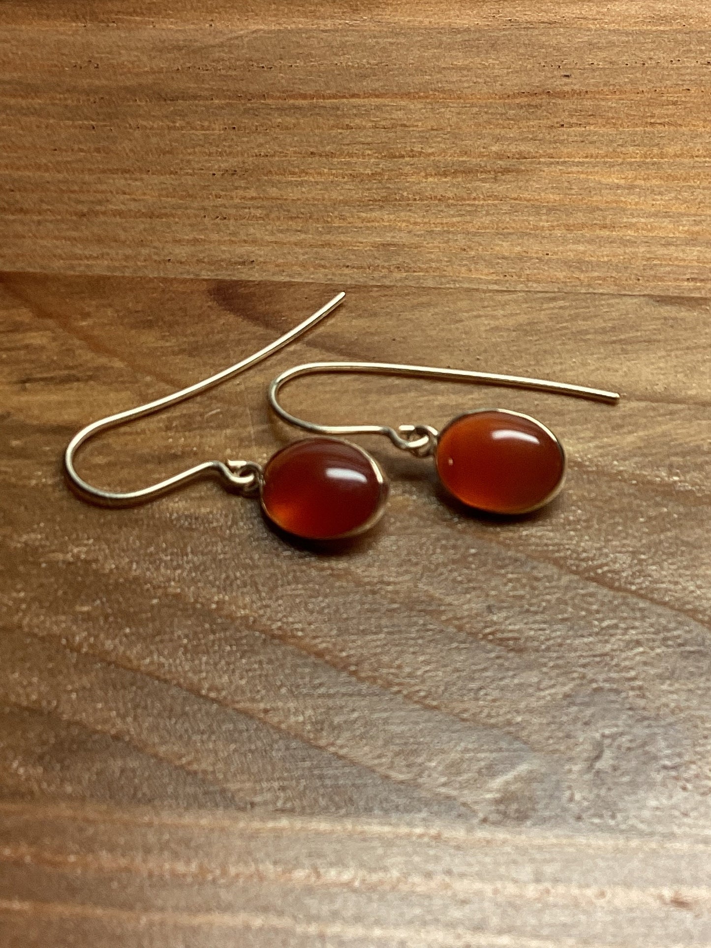 9ct gold earrings, red carnelian gemstone, solid yellow 9ct gold oval stones earrings