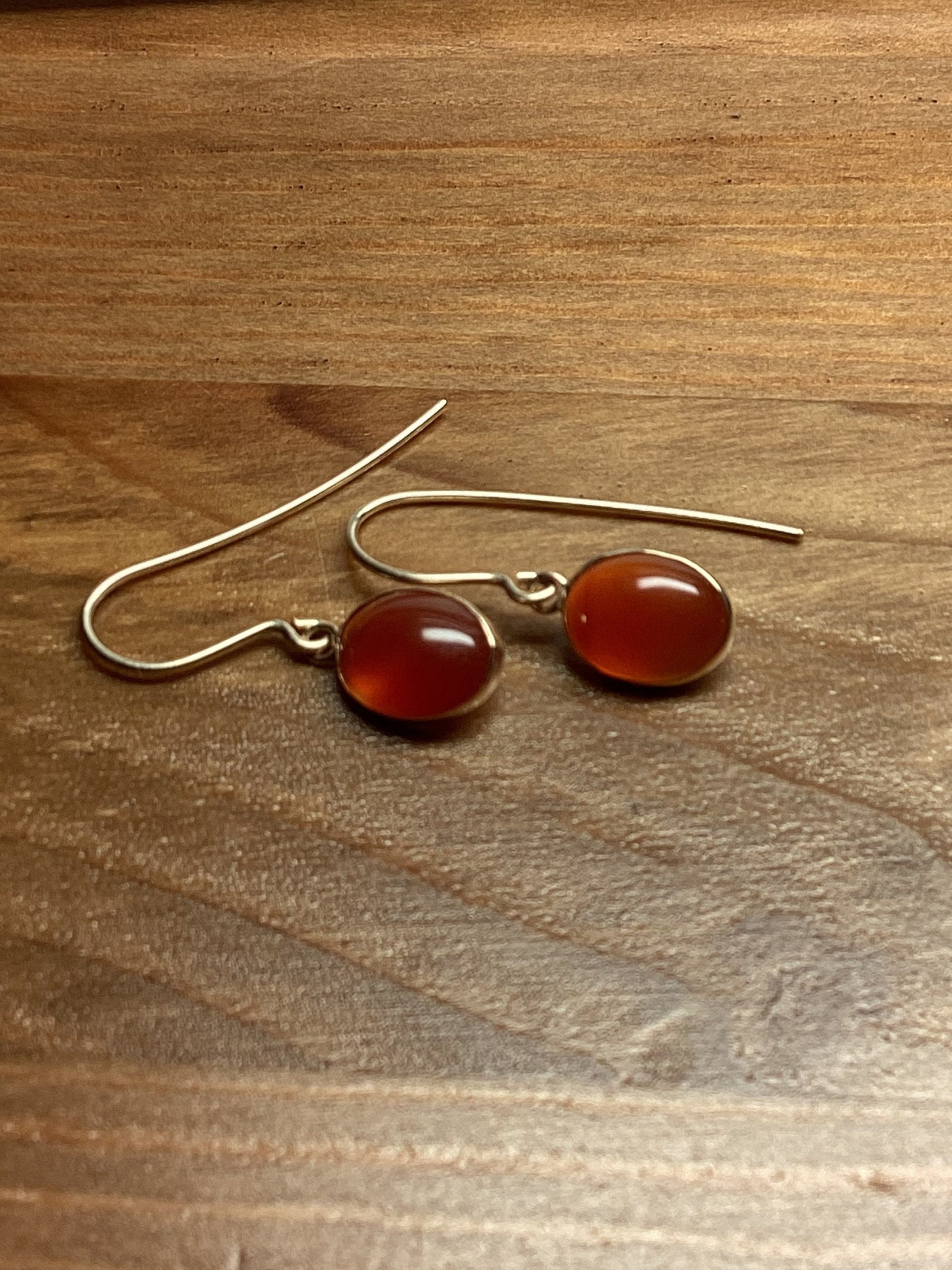 9ct gold earrings, red carnelian gemstone, solid yellow 9ct gold oval stones earrings
