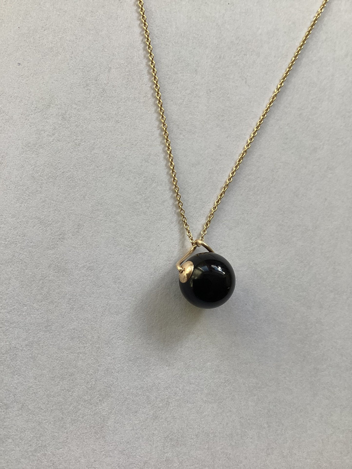 9ct gold black onyx necklace, solid 9ct yellow gold necklace, round natural black onyx pendant