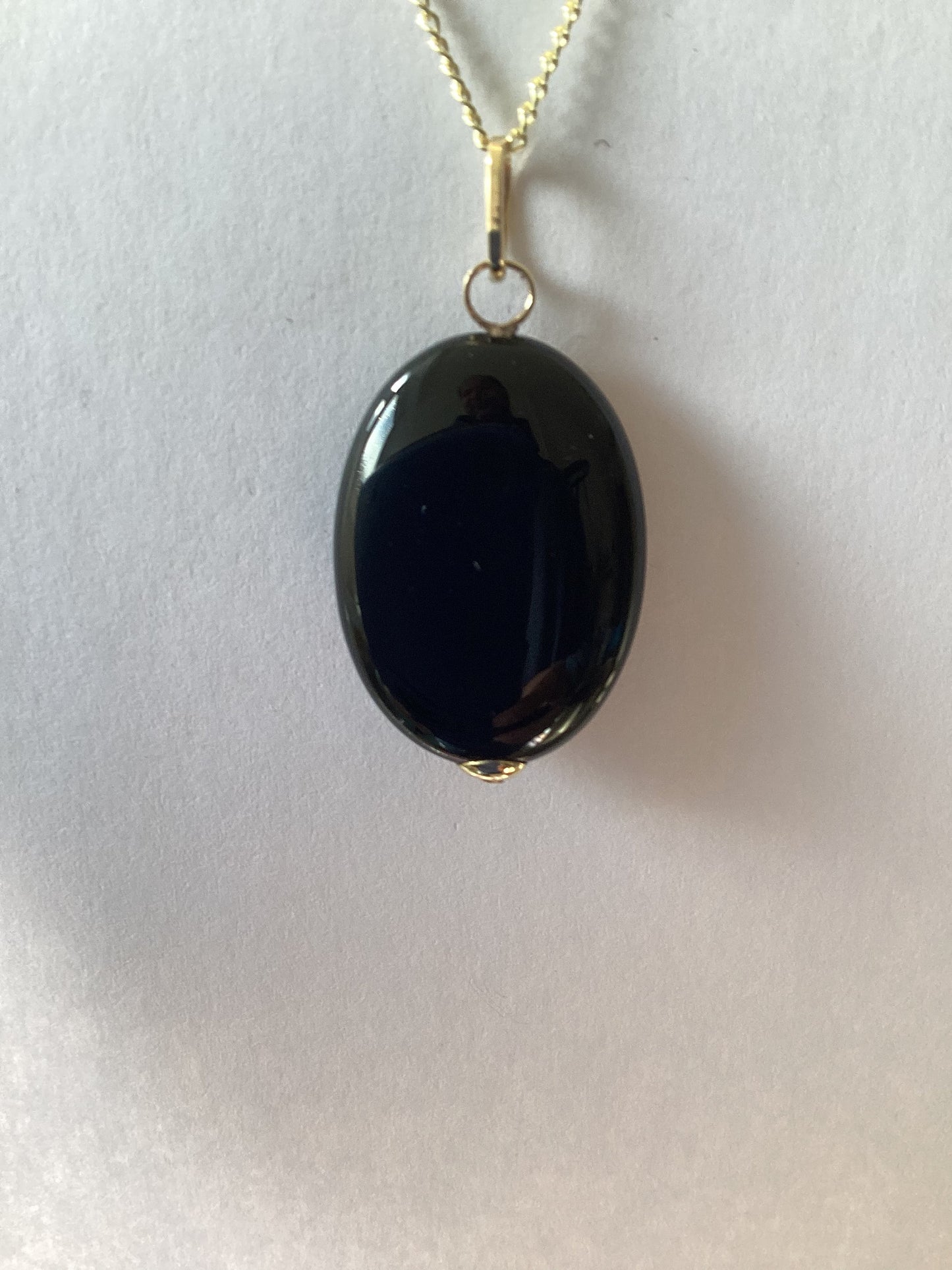 9ct gold black onyx necklace, solid 9ct yellow gold necklace, oval black onyx pendant