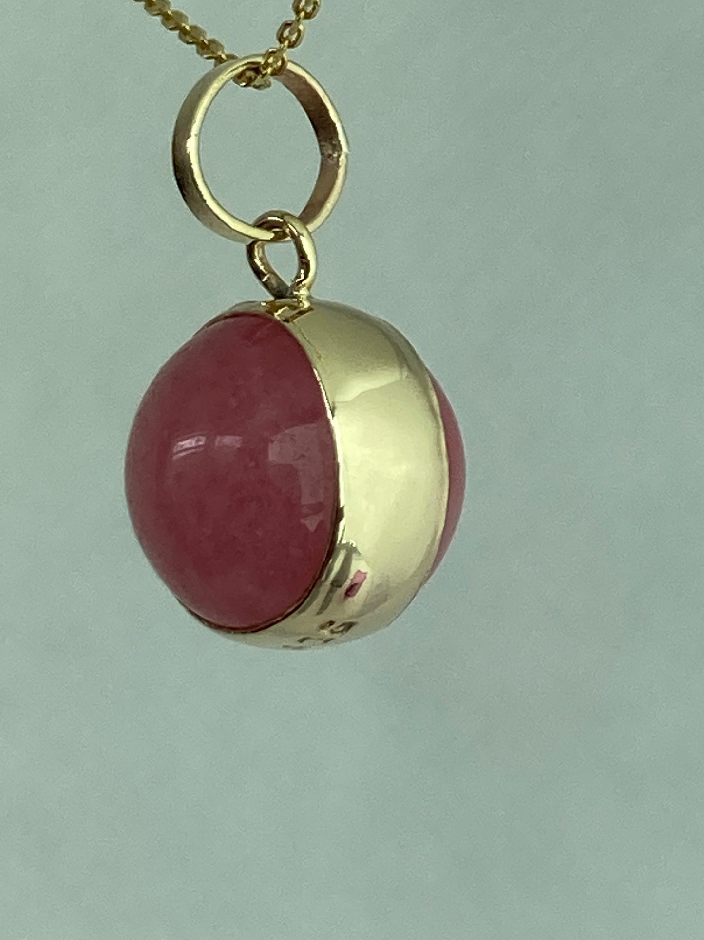 Pink gold pendant, pink Jade pendant, solid yellow gold, round stone