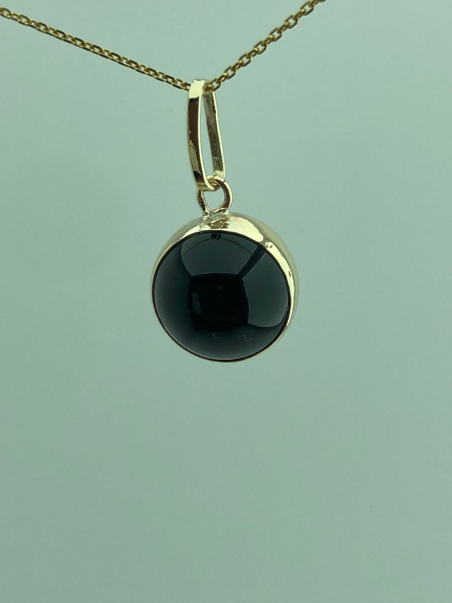 9ct gold black onyx pendant, solid 9ct yellow gold necklace, round natural gemstone