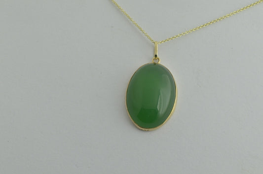 9ct Gold Green onyx necklace, solid 9ct yellow gold, oval natural gemstone