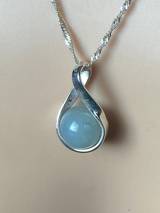 Aquamarine silver necklace