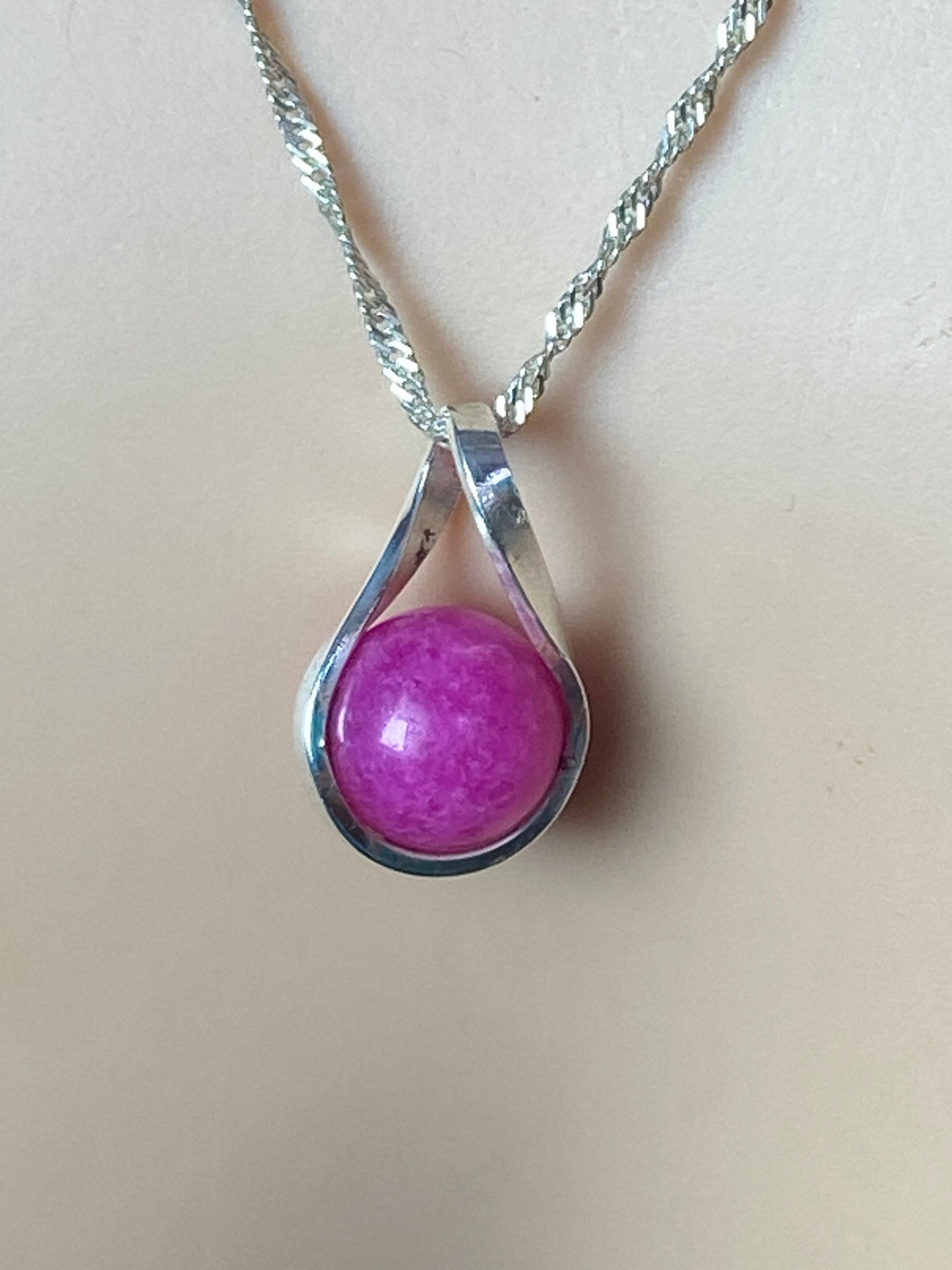 Silver pink Jade necklace, 18” silver chain