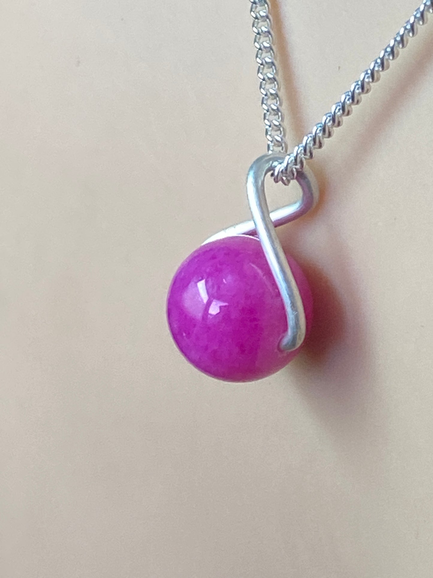 Silver pink Jade necklace