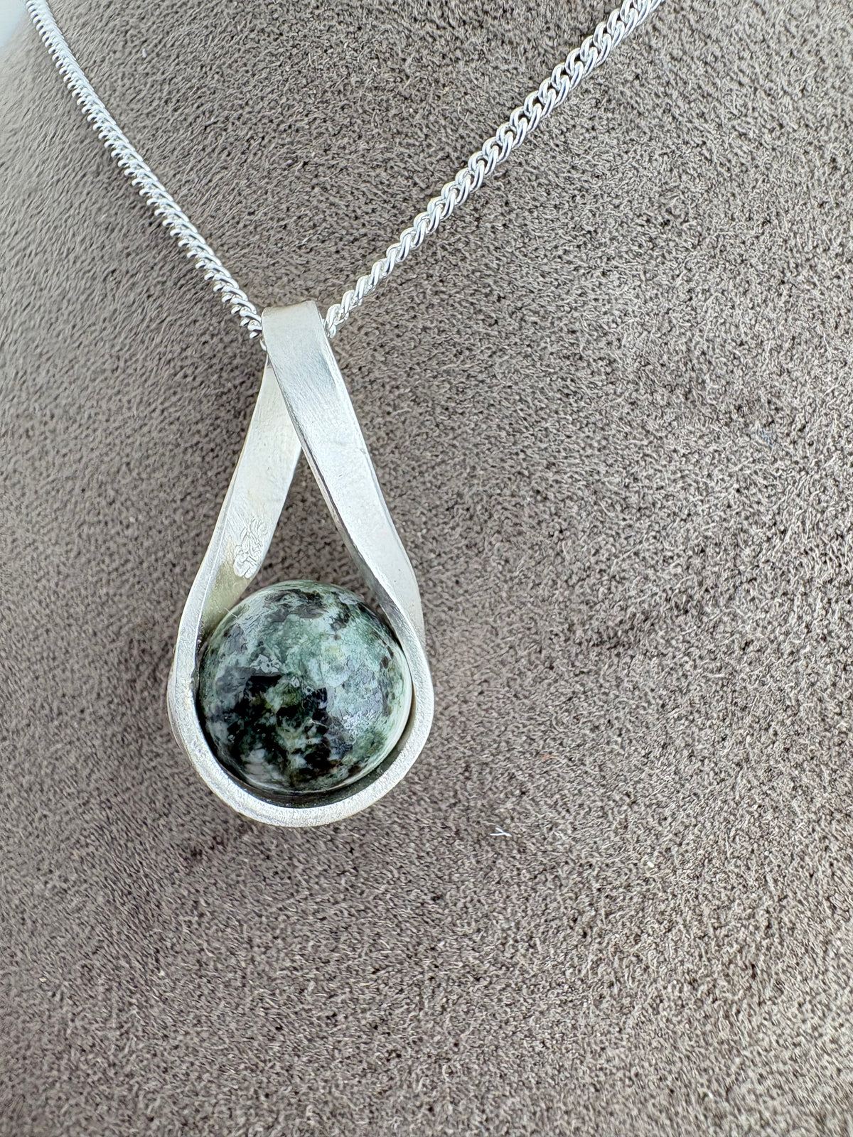 Preseli Bluestone silver pendant and 18” chain