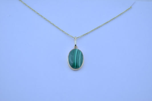 9ct gold Malachite necklace