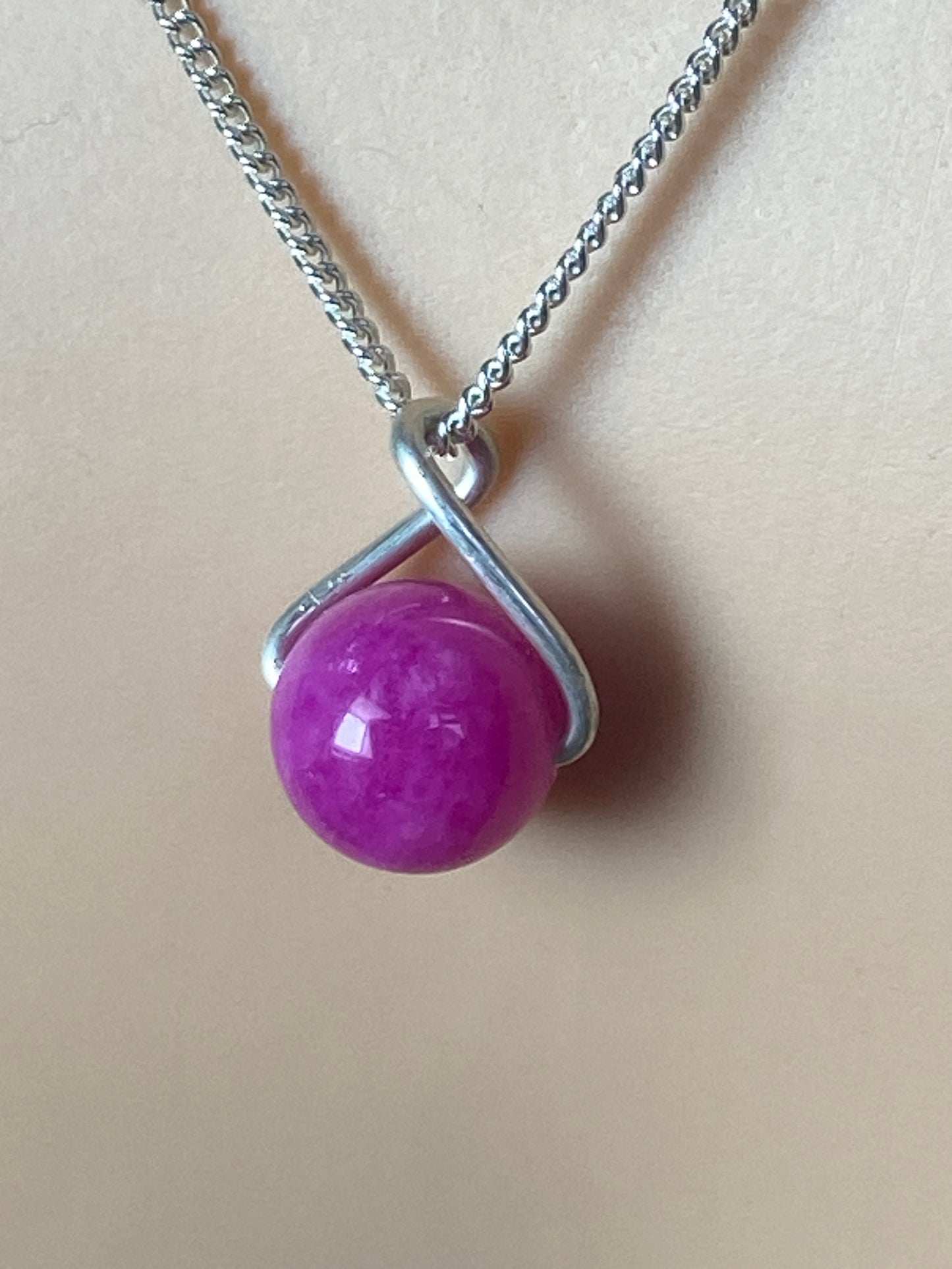Silver pink Jade necklace