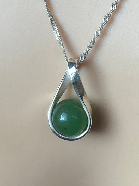 Aventurine Silver necklace, 18” silver chain