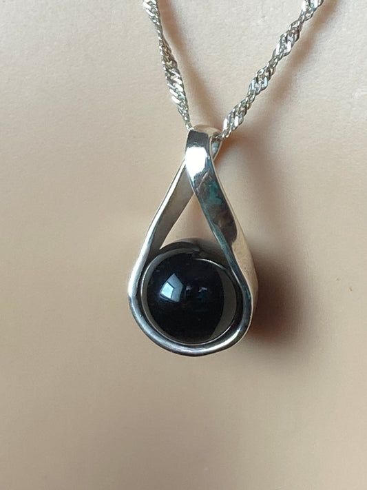 black onyx silver necklace