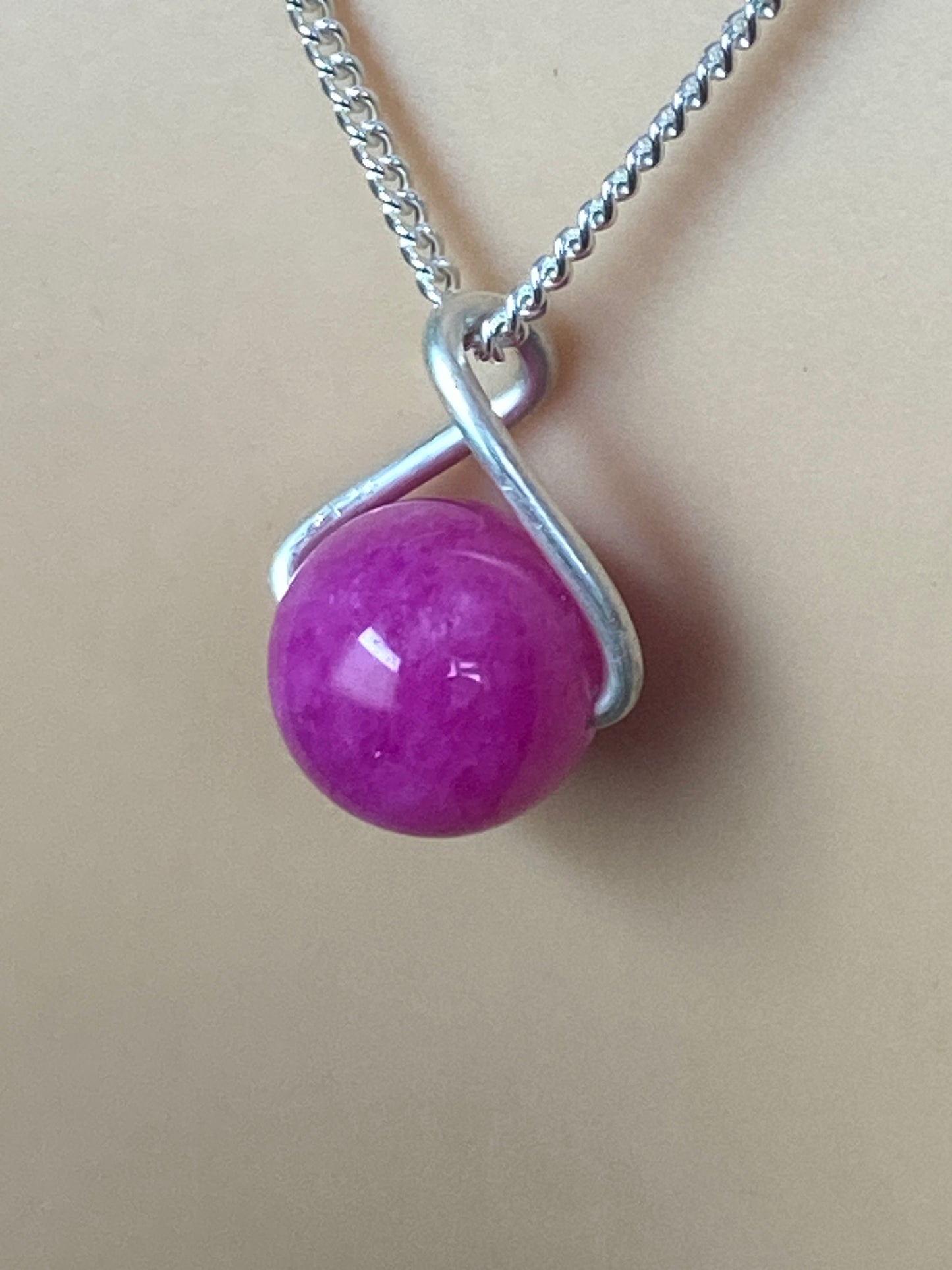 Silver pink Jade necklace