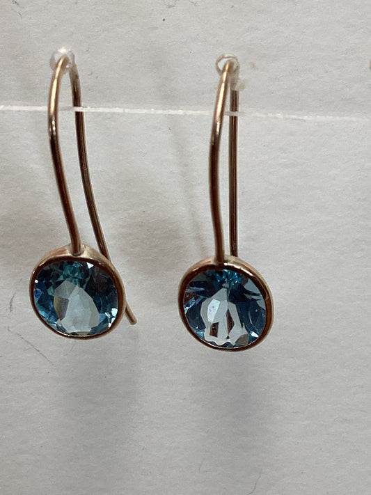 9ct Gold blue topaz Earrings