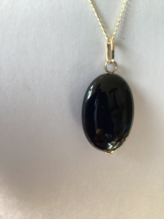 9ct gold black onyx necklace, solid 9ct yellow gold necklace, oval black onyx pendant