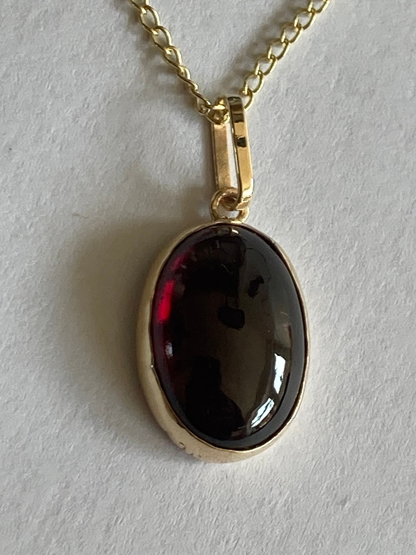 9ct gold garnet pendant, solid 9ct yellow gold necklace, natural oval red stone, 18” chin