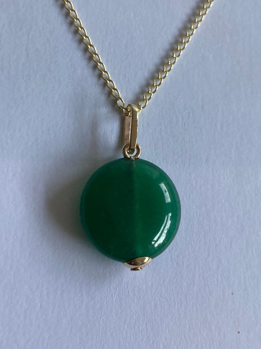 Gold Green onyx pendant, solid 9ct yellow gold necklace , round natural gemstone