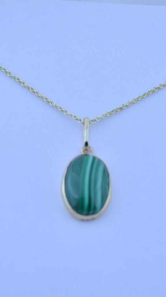 9ct gold malachite necklace, natural oval green gemstone pendant, 18” chain uk hallmark