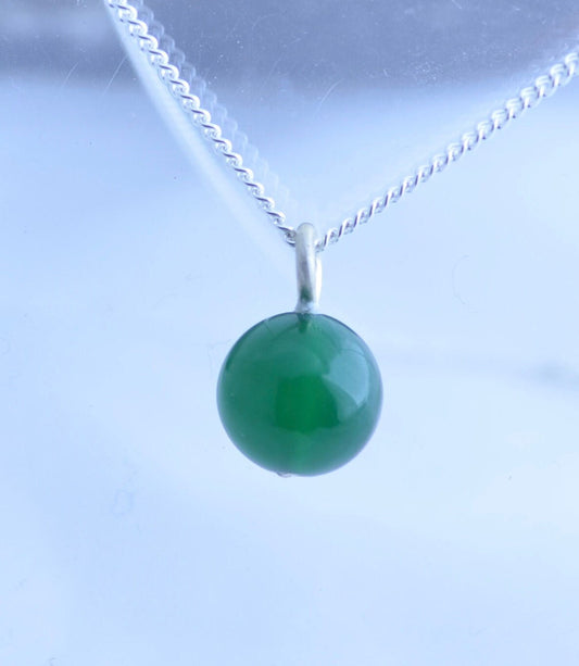 Silver necklace, green onyx pendant, round shape natural gemstone, 18” chain